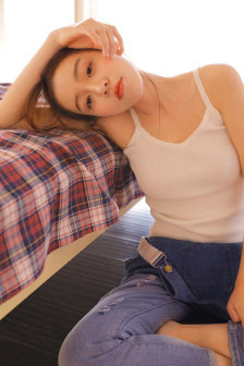 白衣校花与大长腿第三季